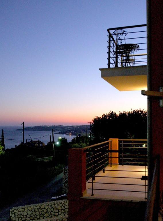 Erofili Villas Lourdata  Ruang foto